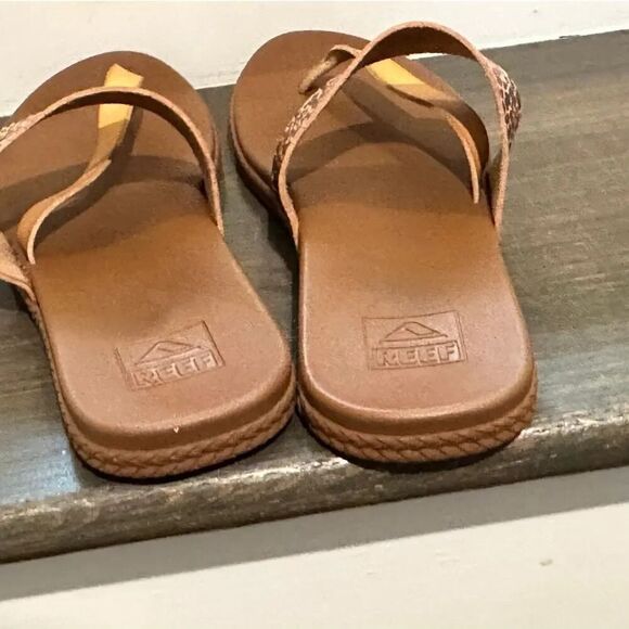 Reef Cushion Women's Sandals - Picture 3 of 4